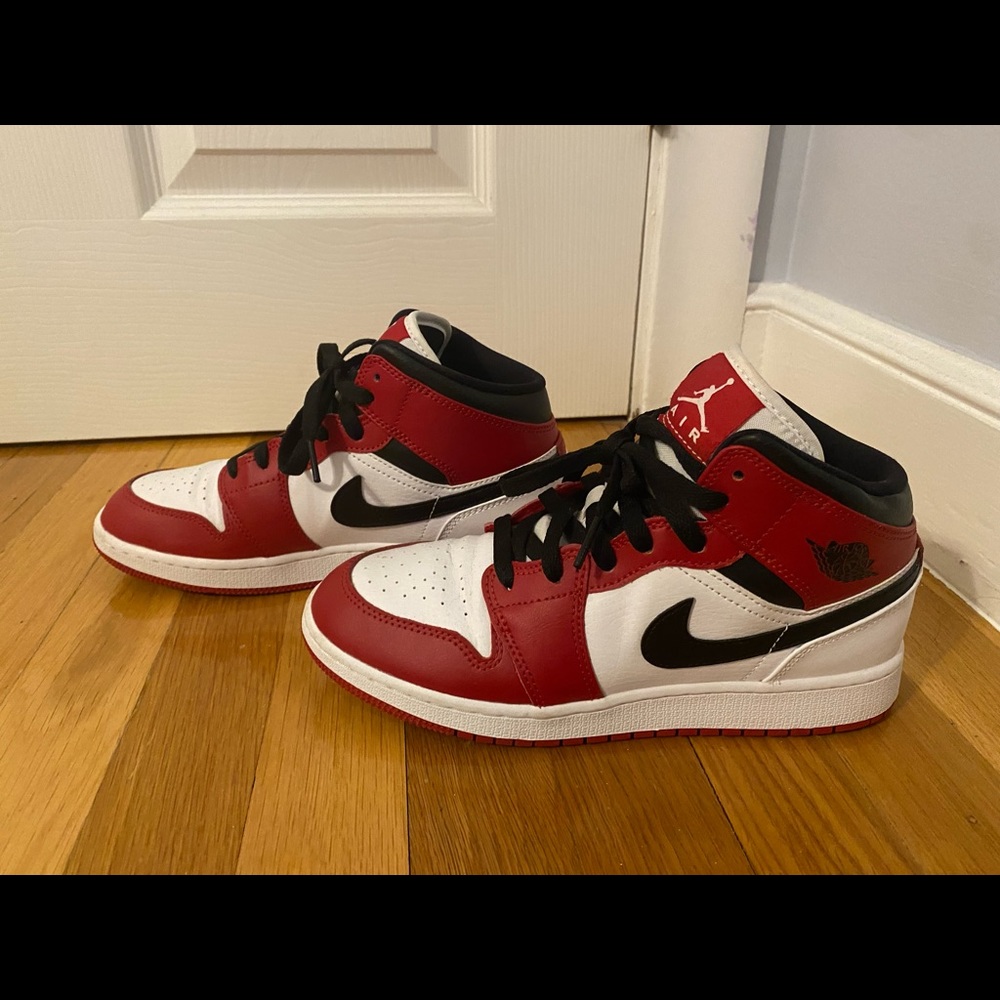 Women’s Chicago Jordan Ones